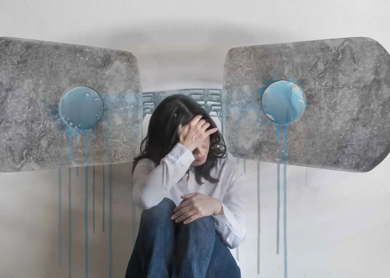 Can Anxiety Cause Head Pressure? Causes and How to Relieve It 2 Can Anxiety Cause Head Pressure? Causes and How to Relieve It